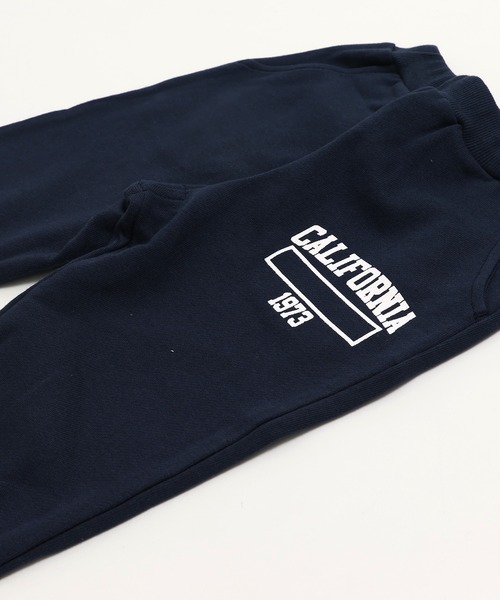 chil2（チルツー）の「綿100% 裏毛ロゴスウェットパンツ（スウェットパンツ・キッズ・グレー/ブラック/ベージュ/ネイビー・90cm/110cm/100cm/120cm/150cm/130cm/140cm）」の19枚目の写真