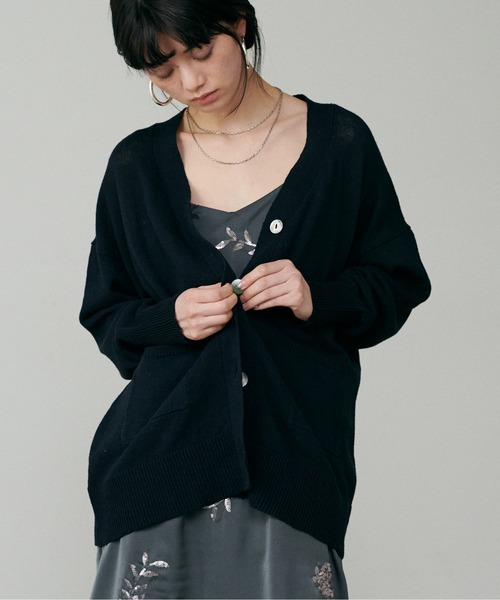 LARUTA（ラルータ）の「【LARUTA】[Web限定] 綿麻シアーニットカーデ（カーディガン/ボレロ・レディース・ブラック/ベージュ/ブルー/アイボリー/ミント/ピンク・FREE）」の7枚目の写真