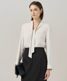 ICB（アイシービー）の「BackSatinAmunzen 配色ボウタイブラウス（シャツ/ブラウス）」