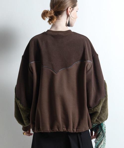 AULA AILA(アウラアイラ)の「ウエスタンディテールプルオーバー(スウェット・レディース・チャコールグレー/ブラウン/ブラック・0)」の10枚目の写真