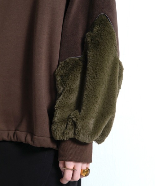 AULA AILA(アウラアイラ)の「ウエスタンディテールプルオーバー(スウェット・レディース・チャコールグレー/ブラウン/ブラック・0)」の12枚目の写真