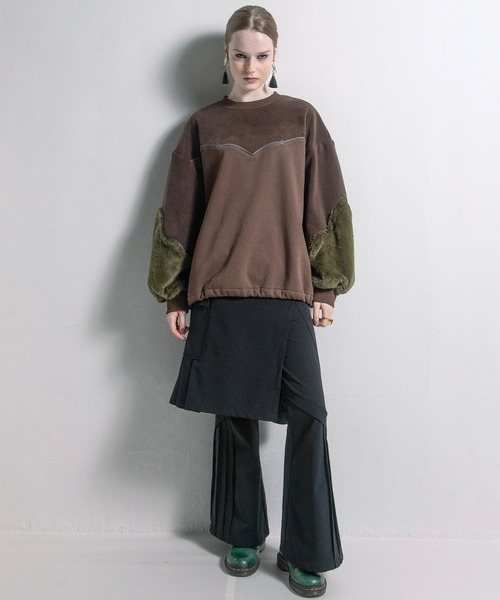 AULA AILA(アウラアイラ)の「ウエスタンディテールプルオーバー(スウェット・レディース・チャコールグレー/ブラウン/ブラック・0)」の15枚目の写真