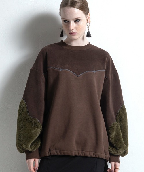 AULA AILA(アウラアイラ)の「ウエスタンディテールプルオーバー(スウェット・レディース・チャコールグレー/ブラウン/ブラック・0)」の9枚目の写真