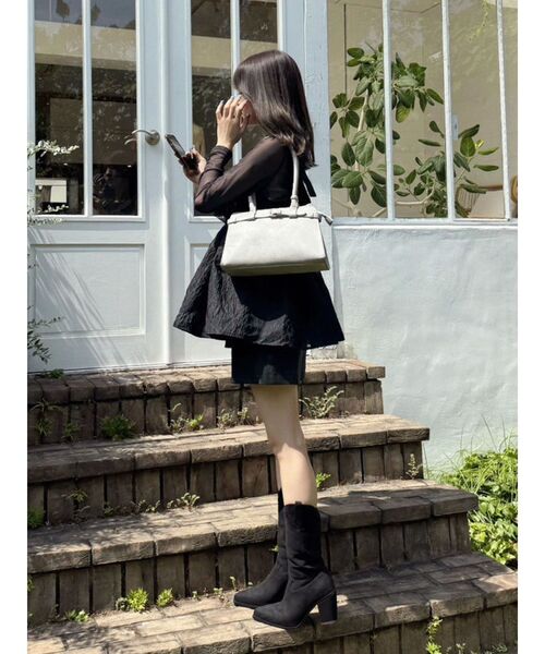 MERCURYDUO（マーキュリーデュオ）の「ボリュームペプラムチュニック（シャツ/ブラウス・レディース・ブラック/オフホワイト・FREE）」の5枚目の写真