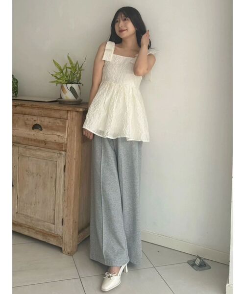 MERCURYDUO（マーキュリーデュオ）の「ボリュームペプラムチュニック（シャツ/ブラウス・レディース・ブラック/オフホワイト・FREE）」の10枚目の写真