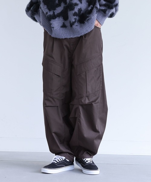 MDR（エムディアール）の「立体カーブ切替 ワイドカーゴパンツ（カーゴパンツ・メンズ・カーキ/ブラック・L/M）」の16枚目の写真