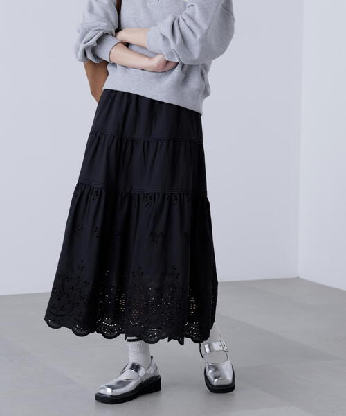 FREE'S MART（フリーズマート）の「◆エンブロイダリーティアードスカート（スカート・レディース・ブラック/ホワイト・SMALL/MEDIUM）」の5枚目の写真