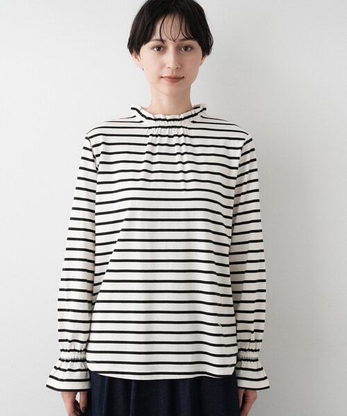 Dessin(デッサン)の「【選べる首元デザイン/洗える】ネックフリルロングカットソー(Tシャツ/カットソー・レディース・グレー/ブラック系2/ホワイト系・00/01/02/03)」の16枚目の写真