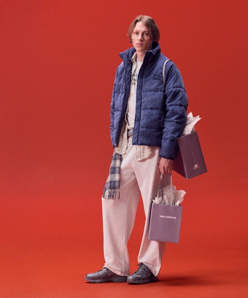 NEW BALANCE（ニューバランス）の「740（スニーカー・レディース・ブラック/グレー・24.0cm/23.5cm/25.0cm/24.5cm/25.5cm/23.0cm/22.5cm/26.0cm/26.5cm/27.0cm/27.5cm/28.0cm/29.0cm/28.5cm）」の13枚目の写真