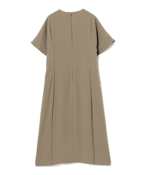 Demi-Luxe BEAMS（デミルクス ビームス）の「【12/4値下げ】スクエアスリーブ ワンピース（ワンピース・レディース・ブラック/グリーン系その他5・36/38）」の5枚目の写真