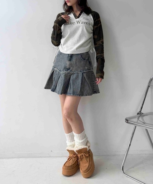 AS KNOW AS plus（アズノゥアズプラス）の「♪V衿ネック サイドリボン ロゴプルオーバー（Tシャツ/カットソー・レディース・ブラウン系/ブラック系/ネイビー系/カーキ系/ネイビー系1/ブラウン系1/グリーン系1・FREE）」の19枚目の写真