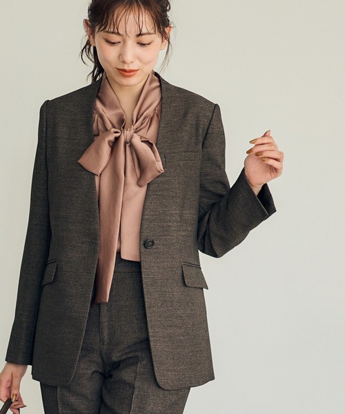 12Twelve Agenda（トゥエルブ　アジェンダ）の「マシーンウォッシャブルカラーレスジャケット（ノーカラージャケット・レディース・ネイビー/ブラウン・M）」の2枚目の写真