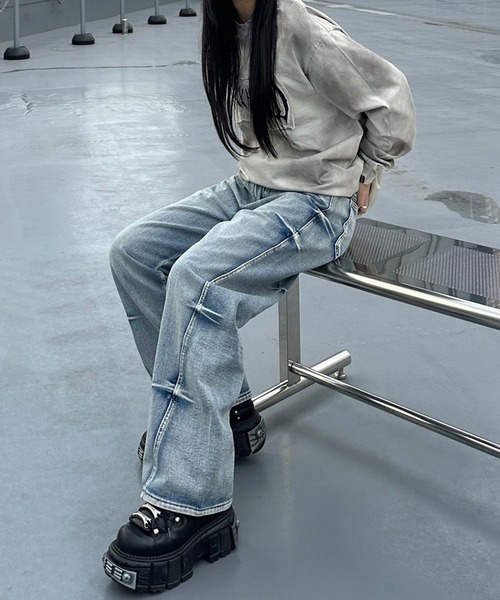 Flugge(フラッジー)の「ウォッシュバギーデニム(デニムパンツ・レディース・ブルー/ブラック・SMALL/MEDIUM)」の2枚目の写真