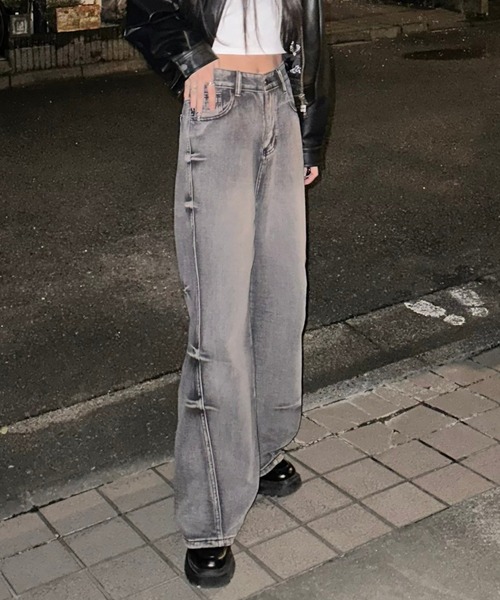 Flugge(フラッジー)の「ウォッシュバギーデニム(デニムパンツ・レディース・ブルー/ブラック・SMALL/MEDIUM)」の12枚目の写真