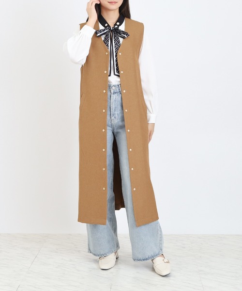 TRUDEA（トルディア）の「Vネックロングジレ（その他アウター・レディース・チャコールグレー/ブラック/キャメル・MEDIUM）」の3枚目の写真