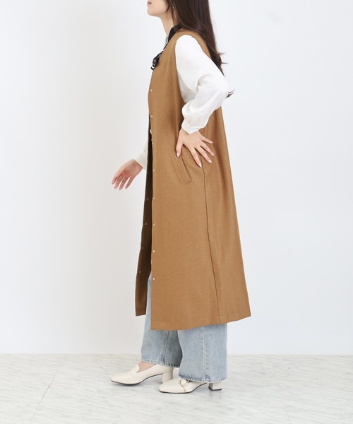 TRUDEA（トルディア）の「Vネックロングジレ（その他アウター・レディース・チャコールグレー/ブラック/キャメル・MEDIUM）」の11枚目の写真