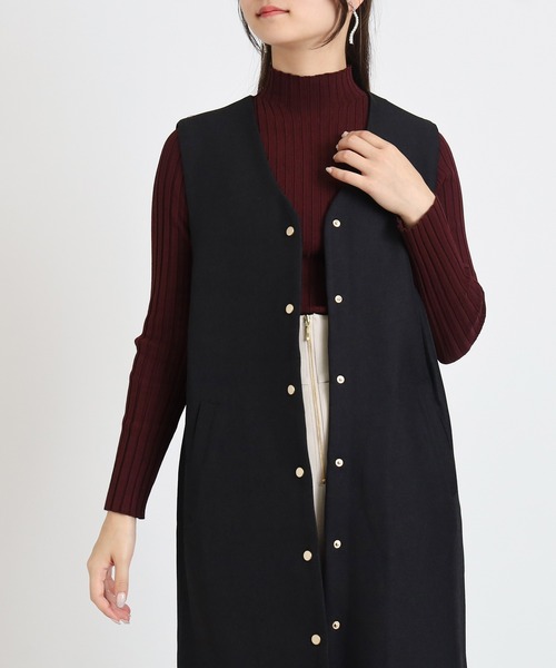 TRUDEA（トルディア）の「Vネックロングジレ（その他アウター・レディース・チャコールグレー/ブラック/キャメル・MEDIUM）」の19枚目の写真