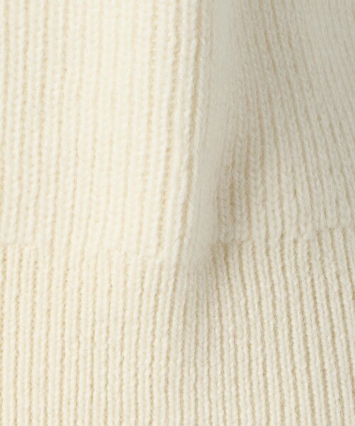 LOEFF（ロエフ）の「＜LOEFF＞スリットネック ベスト（ニット/セーター・レディース・ネイビー・FREE）」の7枚目の写真
