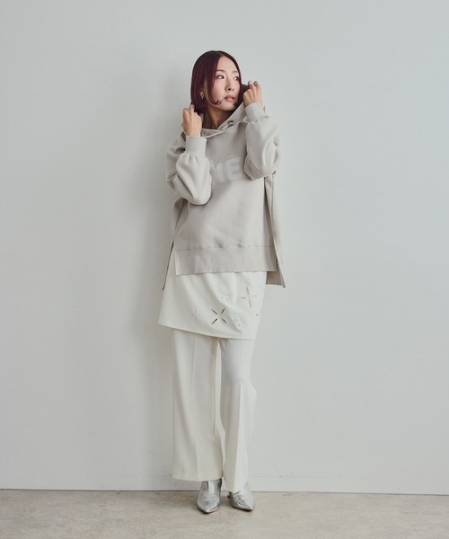 LHELBIE（レルビエ）の「【裏起毛】ハンドロゴパーカー（パーカー・レディース・ライトグレー/ネイビー/ブラック・M）」の10枚目の写真