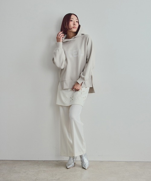 LHELBIE（レルビエ）の「【裏起毛】ハンドロゴパーカー（パーカー・レディース・ライトグレー/ネイビー/ブラック・M）」の8枚目の写真