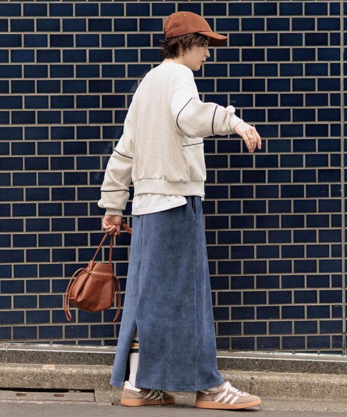 GEORGE'S（ジョージズ）の「カラーブロックスウェット（スウェット・レディース・チャコールグレー/オートミール/ネイビー・SMALL/MEDIUM）」の7枚目の写真