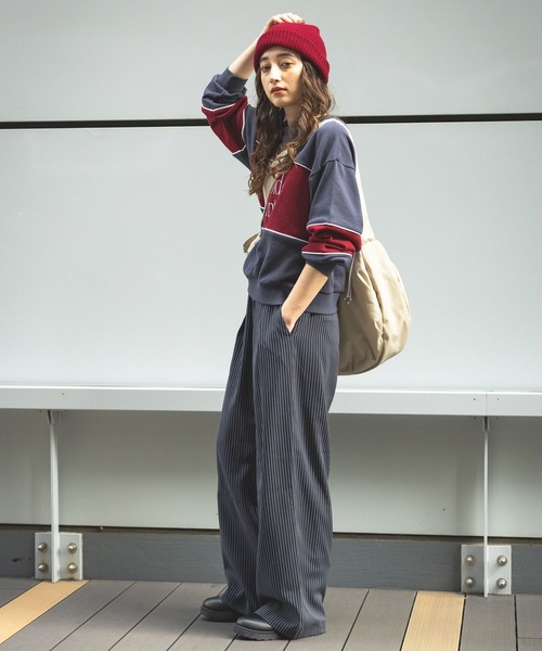 GEORGE'S（ジョージズ）の「カラーブロックスウェット（スウェット・レディース・チャコールグレー/オートミール/ネイビー・SMALL/MEDIUM）」の22枚目の写真