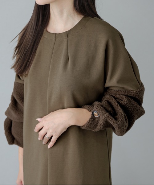 AMELY(エミリー)の「ボアスリーブバックジップワンピース(ワンピース・レディース・チャコール/モカ/ブラック・C/フリー)」の17枚目の写真