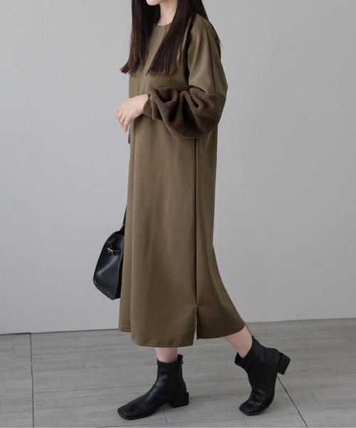 AMELY(エミリー)の「ボアスリーブバックジップワンピース(ワンピース・レディース・チャコール/モカ/ブラック・C/フリー)」の19枚目の写真