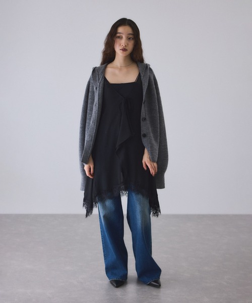 ADAM ET ROPE'（アダムエロペ）の「ヘムレースシアージレ（シャツ/ブラウス・レディース・ネイビー/オフホワイト/ブラック・FREE）」の6枚目の写真