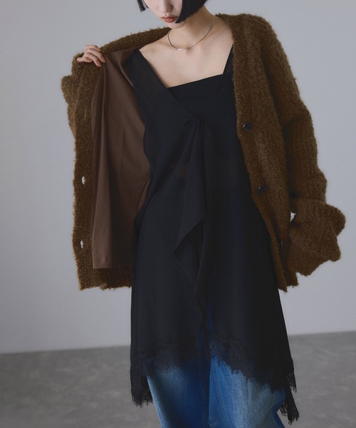 ADAM ET ROPE'（アダムエロペ）の「ヘムレースシアージレ（シャツ/ブラウス・レディース・ネイビー/オフホワイト/ブラック・FREE）」の15枚目の写真