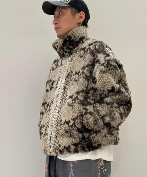 FR(13)NDS（フレンズ）の「FR(13)NDS /フレンズ/Fur Stand Python BZ（ブルゾン・メンズ・ベージュ・L/M）」の4枚目の写真