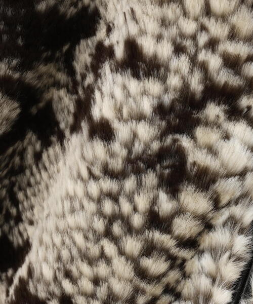 FR(13)NDS（フレンズ）の「FR(13)NDS /フレンズ/Fur Stand Python BZ（ブルゾン・メンズ・ベージュ・L/M）」の9枚目の写真