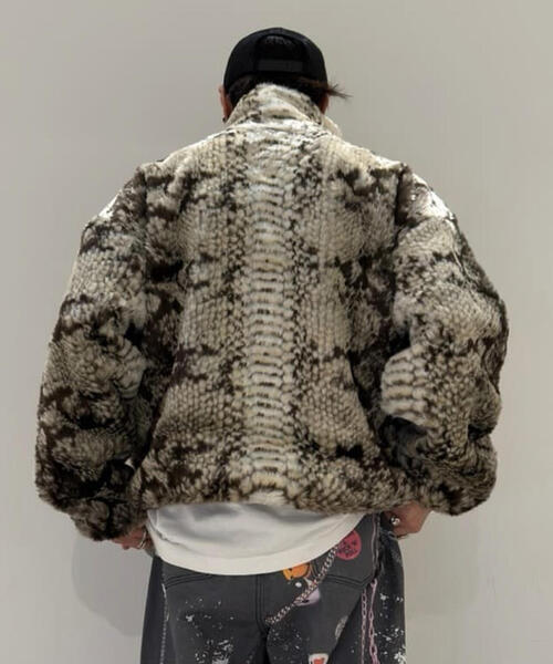 FR(13)NDS（フレンズ）の「FR(13)NDS /フレンズ/Fur Stand Python BZ（ブルゾン・メンズ・ベージュ・L/M）」の12枚目の写真