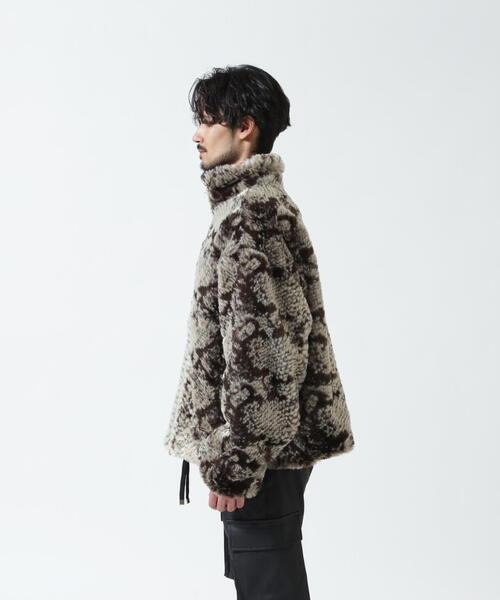 FR(13)NDS（フレンズ）の「FR(13)NDS /フレンズ/Fur Stand Python BZ（ブルゾン・メンズ・ベージュ・L/M）」の18枚目の写真