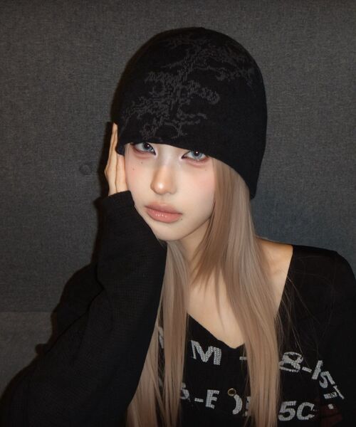 AAKAM(アーカム)の「Waffle Henry Neck Long Sleeve (Black)(Tシャツ/カットソー・レディース・ブラック・1/2)」の15枚目の写真