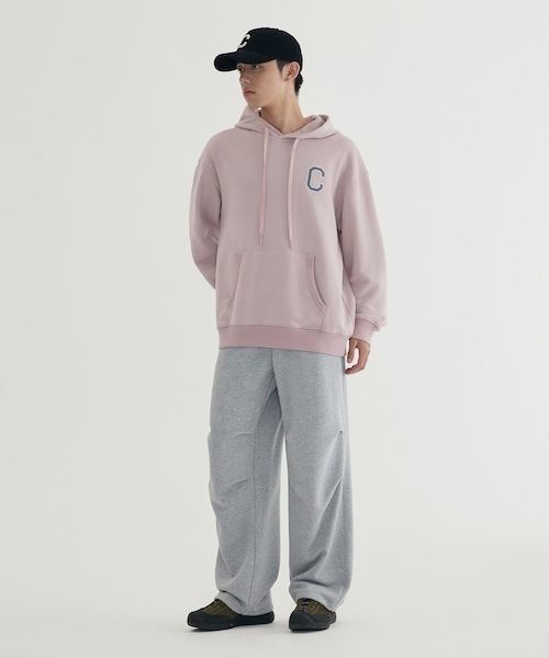 COVERNAT(カバーナット)の「C LOGO HOODIE(パーカー・メンズ・オートミール/ブラック/チャコールグレー/ヘザーグレー/ライトピンク・XX-LARGE/X-LARGE/LARGE/MEDIUM/SMALL/X-SMALL)」の17枚目の写真