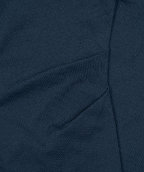 THECOLDESTMOMENT(ザコールデストモーメント)の「TCM hooded raglan long sleeve (blue)(Tシャツ/カットソー・レディース・その他・SMALL/MEDIUM/LARGE)」の2枚目の写真