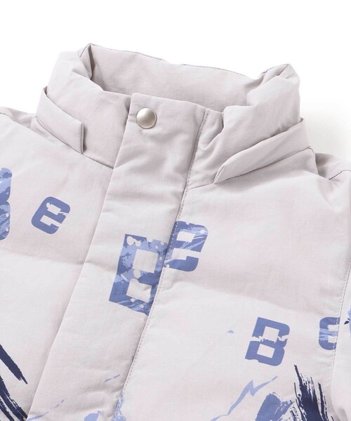 BeBe（ベベ）の「【撥水加工】アイスバーグプリントフード中綿コート（ダウンジャケット/コート・キッズ・ブルー系その他・110cm/120cm/130cm/140cm/150cm/100cm）」の9枚目の写真