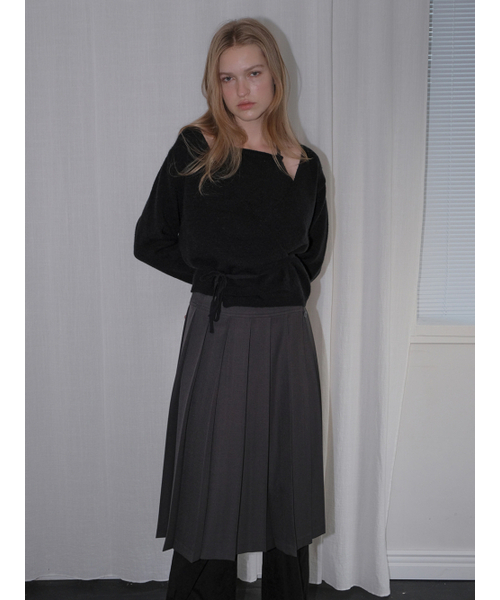 ETMON（エトモン）の「Halter Wrap Knit Top, Black（ニット/セーター・レディース・その他・F）」の6枚目の写真