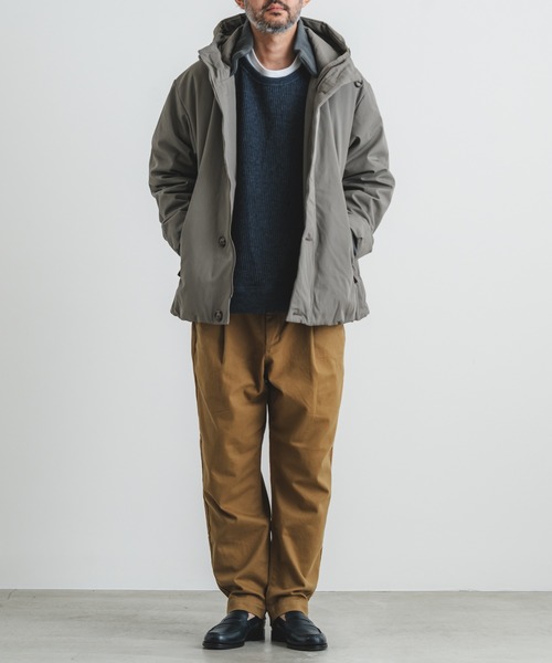 quadro（クオドロ）の「コットン/ポリエステル強撚ツイル中綿パーカーブルゾン（その他アウター・メンズ・チャコール/グレー・MEDIUM/LARGE）」の20枚目の写真