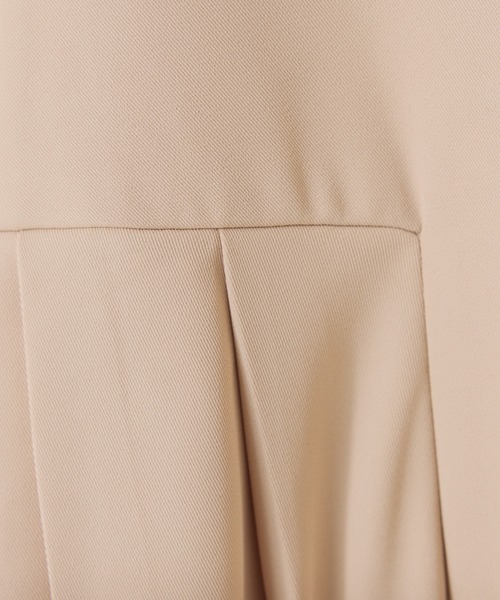 COLLAGE GALLARDAGALANTE（コラージュガリャルダガランテ）の「ツイルプリーツジレ/セレモニー/セットアップ可（ベスト・レディース・ベージュ/ブラック・FREE）」の13枚目の写真