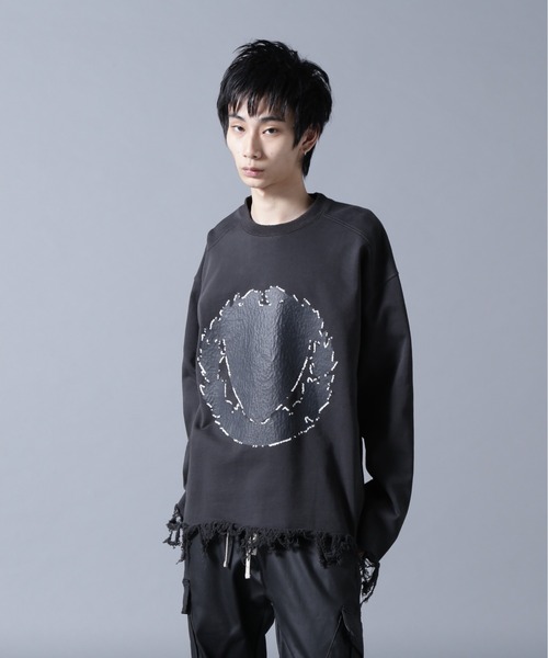 DANKE SCHON(ダンケシェーン)の「DankeSchon/ダンケシェーン/CUT FRINGE SWEAT CREWNECK EMBLEM(スウェット・メンズ・ブラック/ベージュ・L/M)」の3枚目の写真