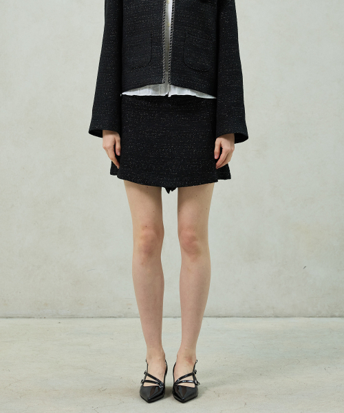 ARI(アリ)の「AGLOW TWEED SKIRT PANTS / BLACK(スカート・レディース・ブラック・SMALL/MEDIUM)」の1枚目の写真
