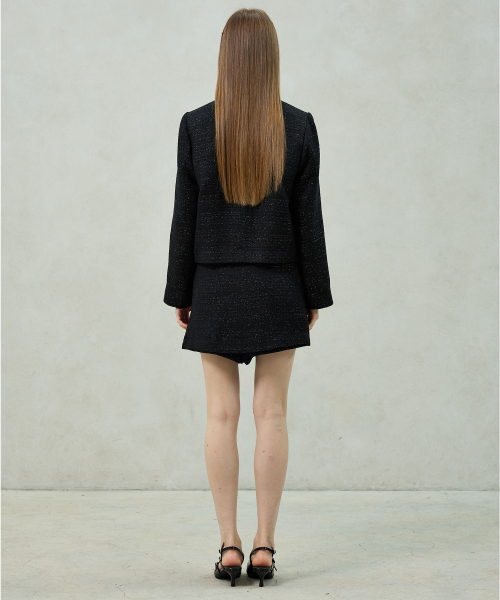 ARI(アリ)の「AGLOW TWEED SKIRT PANTS / BLACK(スカート・レディース・ブラック・SMALL/MEDIUM)」の4枚目の写真