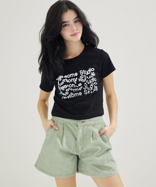 AWESOME STUDIO（オーサムスタジオ）の「ウェーブレタリングクロップスリム半袖Tシャツブラック（Tシャツ/カットソー・レディース・その他・FREE）」の6枚目の写真