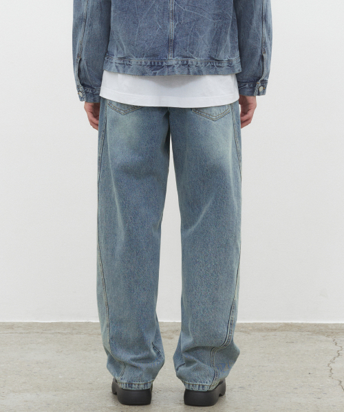 DECET(デケト)の「Curved Wide Jeans DCPT033YBlueB(デニムパンツ・レディース・その他・26/28/30/34/32)」の4枚目の写真