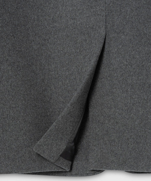 NONBLANK(ノンブランク)の「ウールカシミヤブレンド3ボタンジャケット_MEDIUM GREY(テーラードジャケット・メンズ・グレー・MEDIUM/LARGE/X-LARGE)」の7枚目の写真