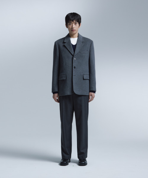 NONBLANK(ノンブランク)の「ウールカシミヤブレンド3ボタンジャケット_MEDIUM GREY(テーラードジャケット・メンズ・グレー・MEDIUM/LARGE/X-LARGE)」の10枚目の写真