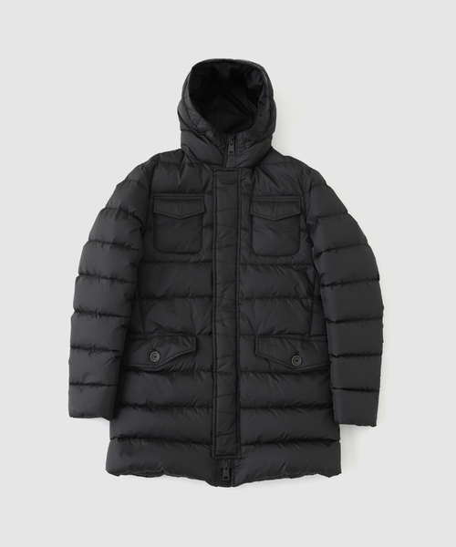 HERNO(ヘルノ)の「HERNO(へルノ) PolarTech 4Pocket Hooded Coat(ダウンジャケット/コート・メンズ・ブラック・50/44/48)」の1枚目の写真
