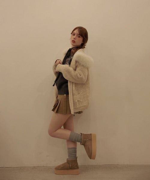 M DOLLY(エムドリー)の「fur ribbon solina knit jacket/ファーリボンソリナニットジャケット(その他アウター・レディース・グレー/ベージュ・FREE)」の11枚目の写真